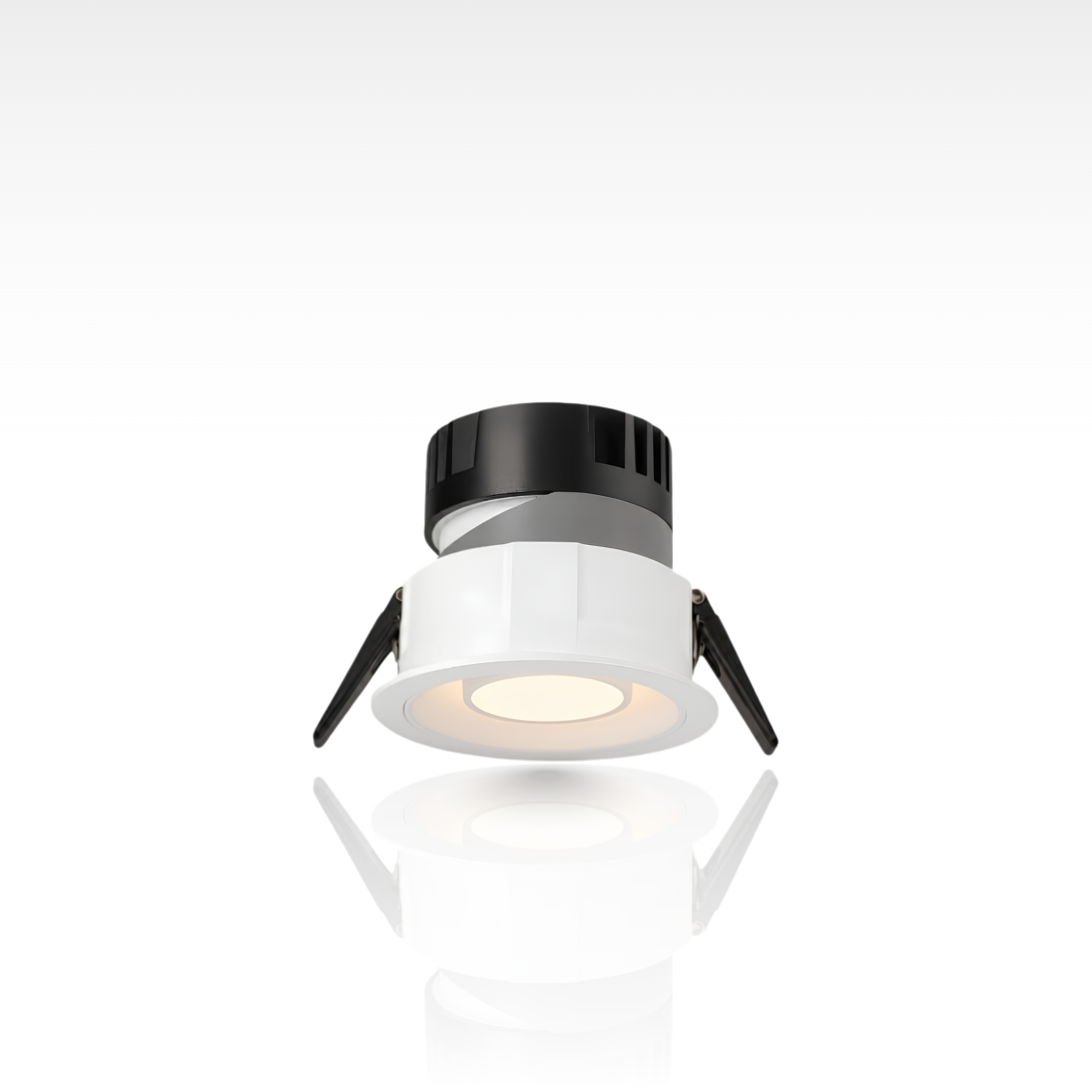 Lumo Iris 12W white lit.png